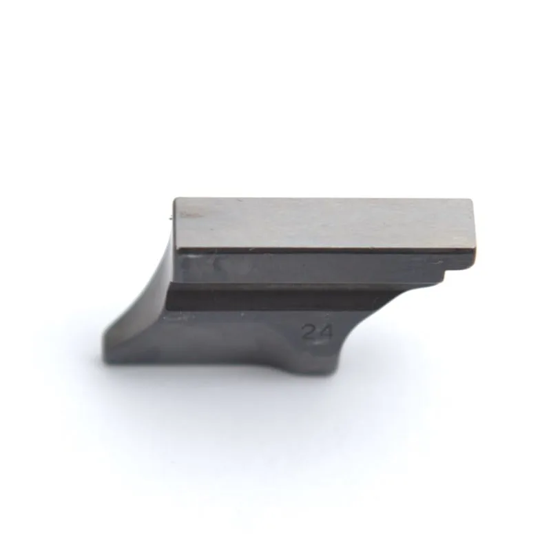 Brother Gözlü İlik DH4-B981 24mm Balta Kot / S37708-001 — görsel 1