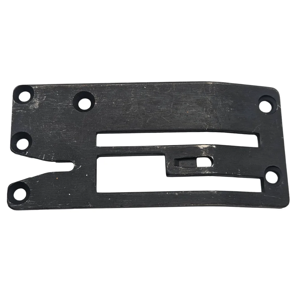 Akülü Çuvalağzı Dikiş Makinesi İğne Plakası / GK9-900-A005 — görsel 1