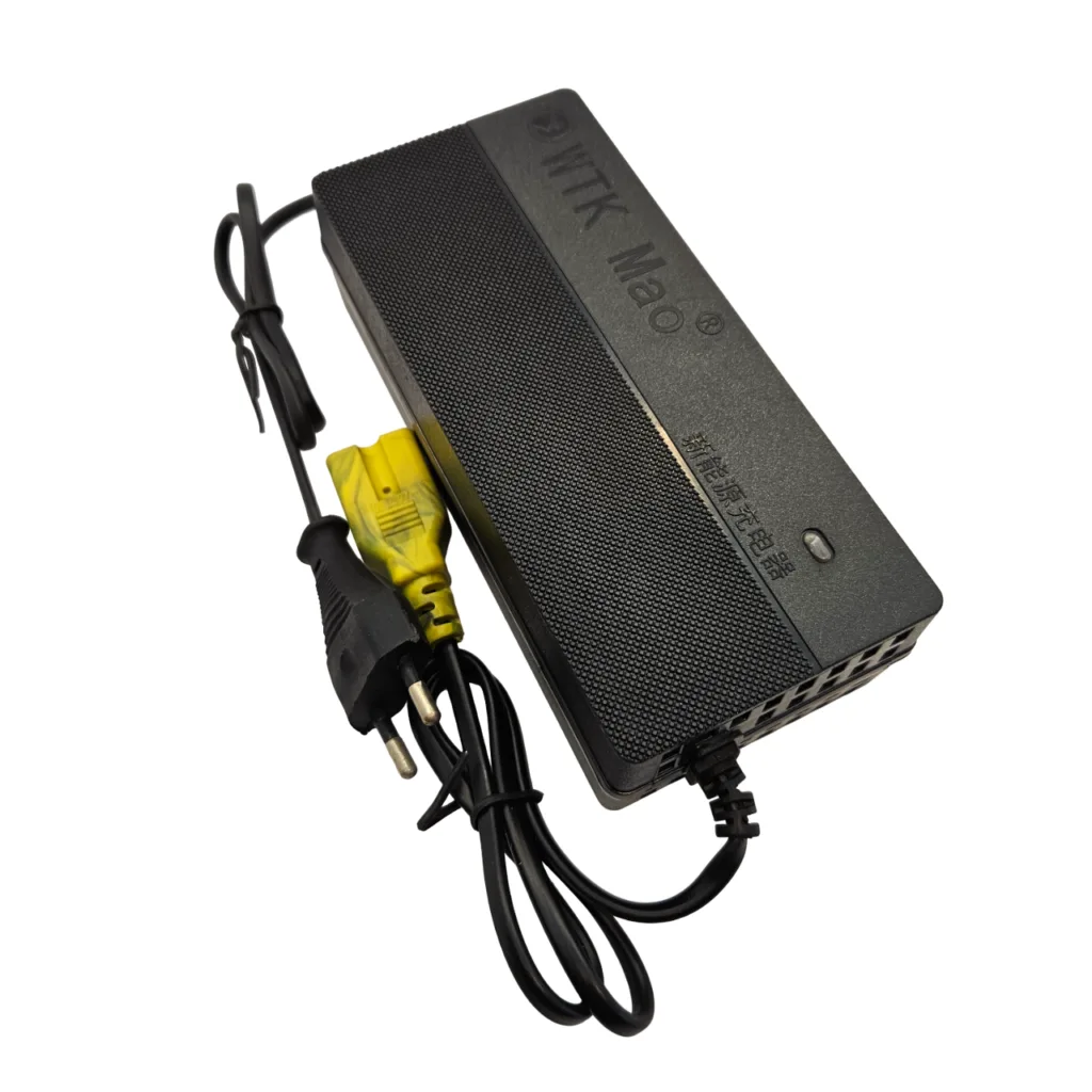 Akülü Çuvalağzı Dikiş Makinesi Şarj Adaptörü / GK9-370-C — görsel 1
