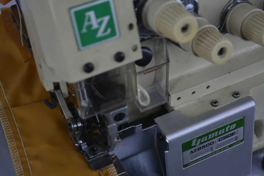 YAMATO AZ-8500-C5DF 5 İplik Geniş Takım Overlok Makinası — görsel 2