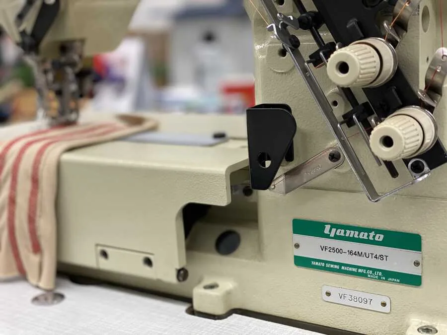 Yamato VF2500-164M/UT4/ST Düz Yataklı, Havalı Reçme Makinası — görsel 2