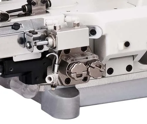 Siruba C007KD Direct Drive Elektronik Burunlu Çekicili Soldan Bıçak Regulalı Reçme Makinası — görsel 3