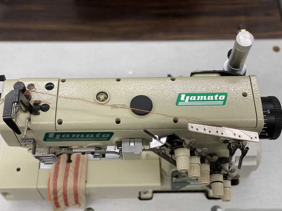 Yamato VF2500-164M/UT4/ST Düz Yataklı, Havalı Reçme Makinası — görsel 3