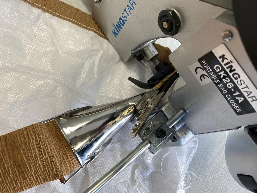 Kingstar GK26-1A Çuval Ağzı Dikiş Makinası (Krep Kağıt Aparatlı) — görsel 4