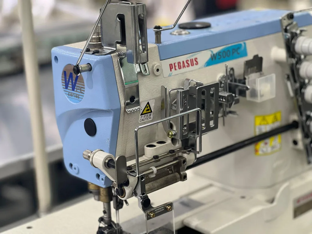 PEGASUS W500PC İkinci el Sağdan Bıçaklı Dantel Reçme Makinası — görsel 2